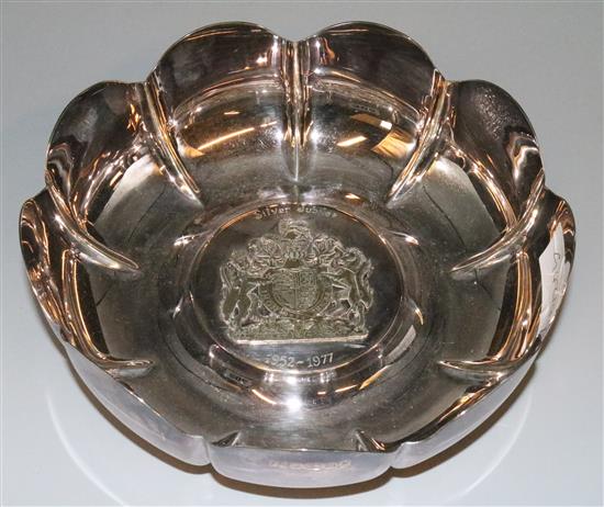 Silver commemorative Jubilee 1952-1977 dish/bowl